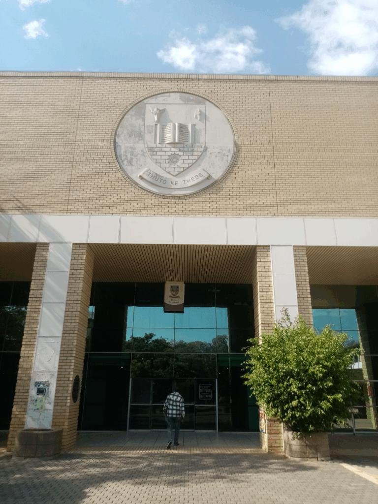 University of Botswana (UB)